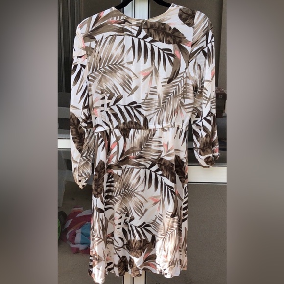 Worn once! OLD NAVY Faux Wrap Long Sleeve Dress - Picture 7 of 7